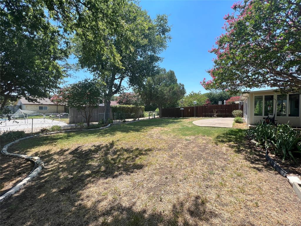 1920 Fairfield Drive