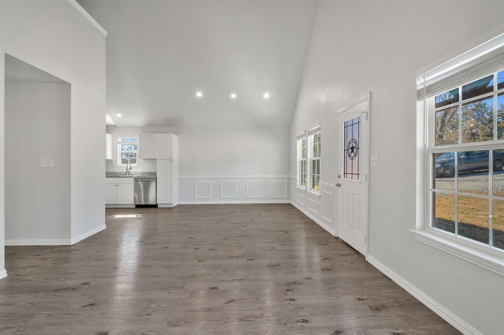 none - Residential Income