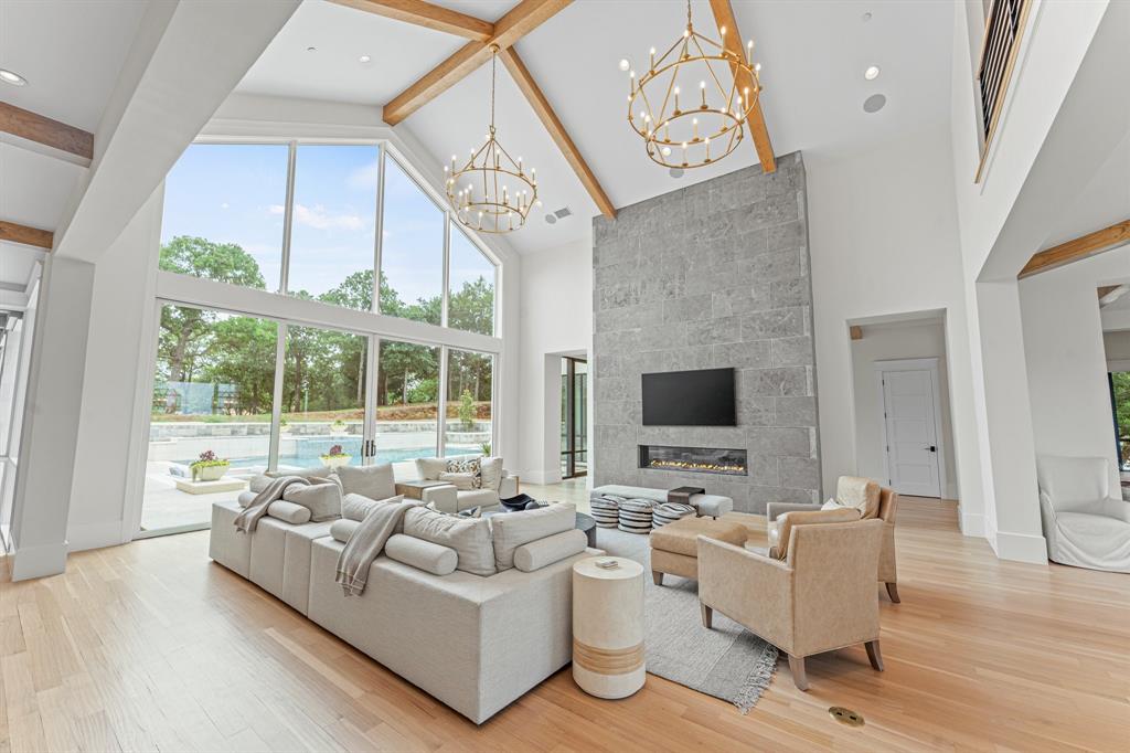 1405 Ridge Circle