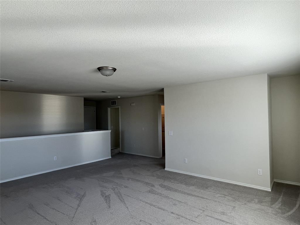 Elizabeth Creek - Residential Lease