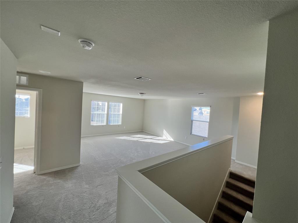 Elizabeth Creek - Residential Lease