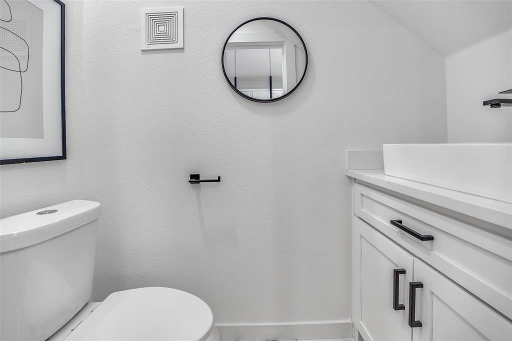 Lincoln Manor 02 - Residential Lease