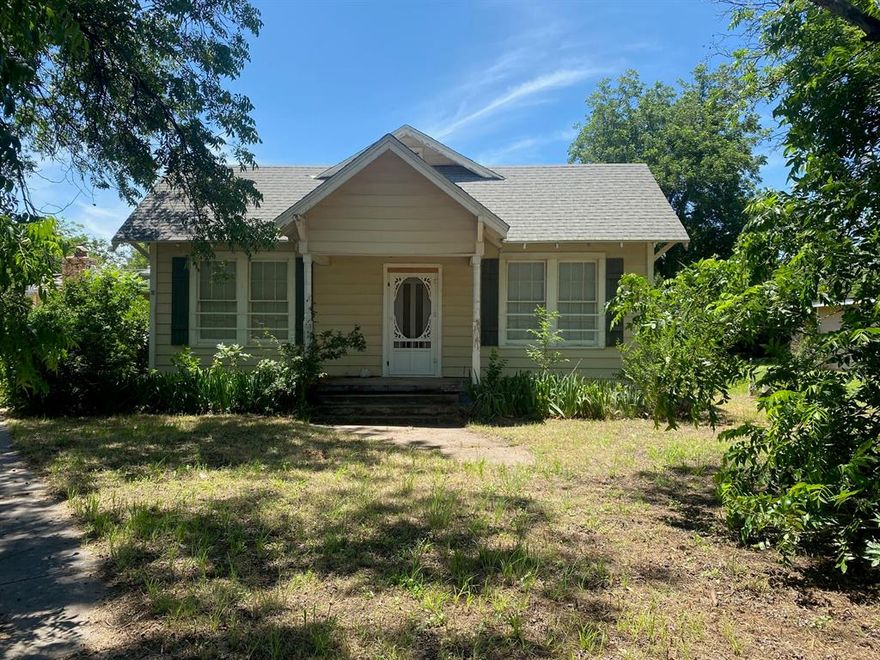 This charming home is unbelievably spacious. If you are looking for a place to spread out in here it is. This home features 4 bedrooms, 3 full bathrooms, two spacious living areas and a recently updated kitchen. Sitting on a corner lot this property has great curb appeal just needs a little TLC. Priced to sell!