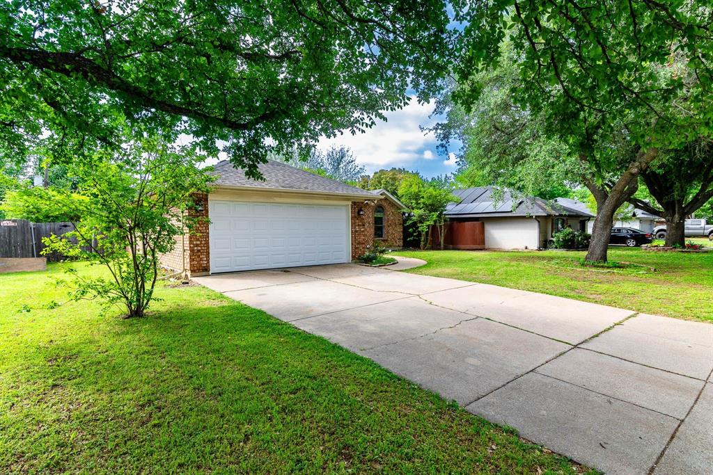 1716 Hastings Drive