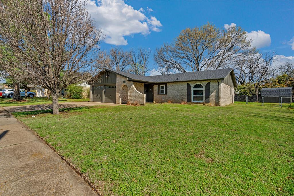 Crestmoor Park West - Residential