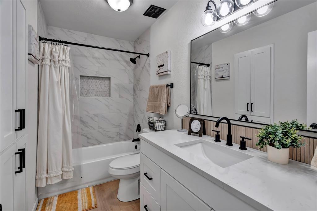 Crestmoor Park West - Residential