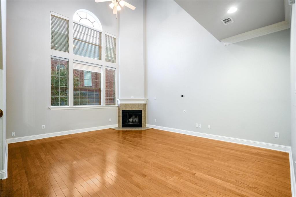 M Streets Twnhms 2nd Inst - Residential Lease