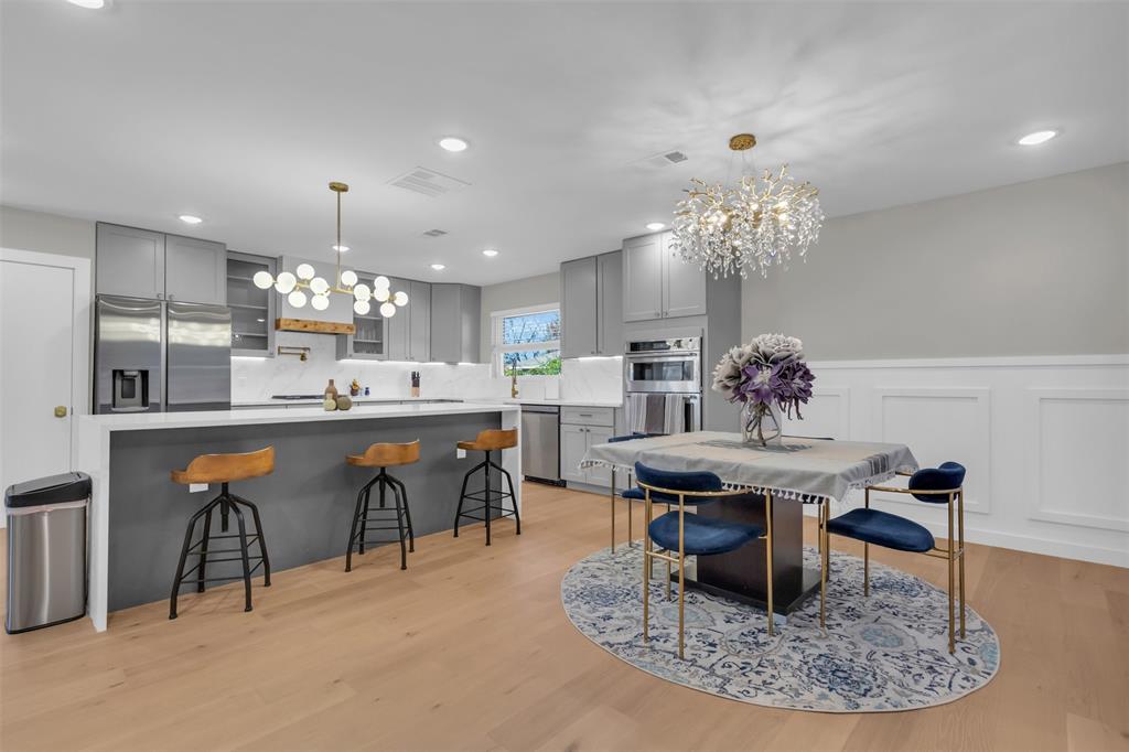 11107 Hillcrest Road