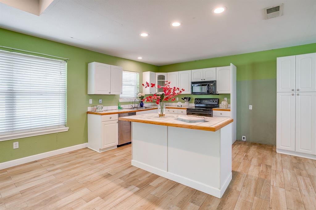 R Pena - Residential