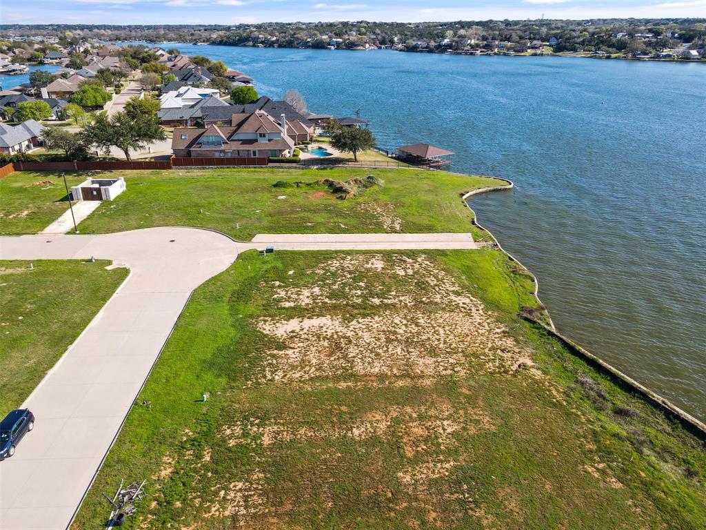 Highland Park Bay - Land