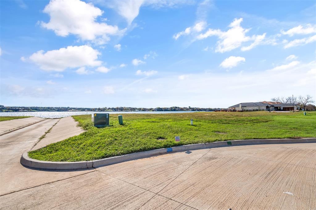 Highland Park Bay - Land