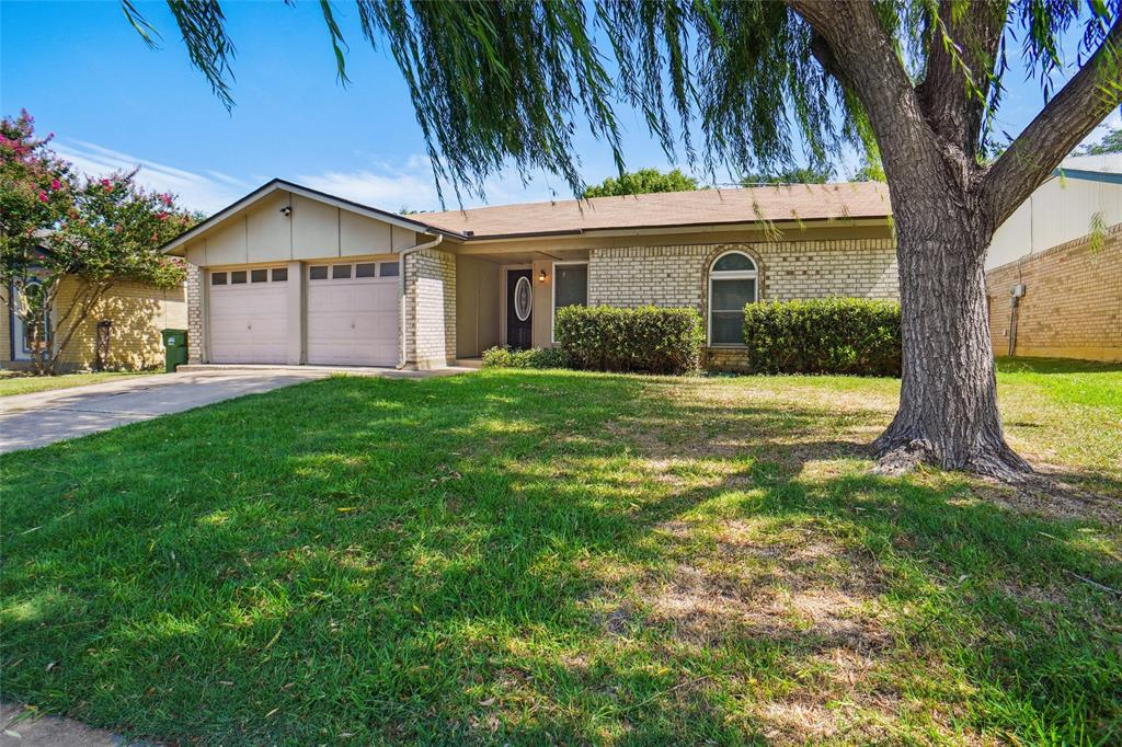 6649 Greenacres Drive