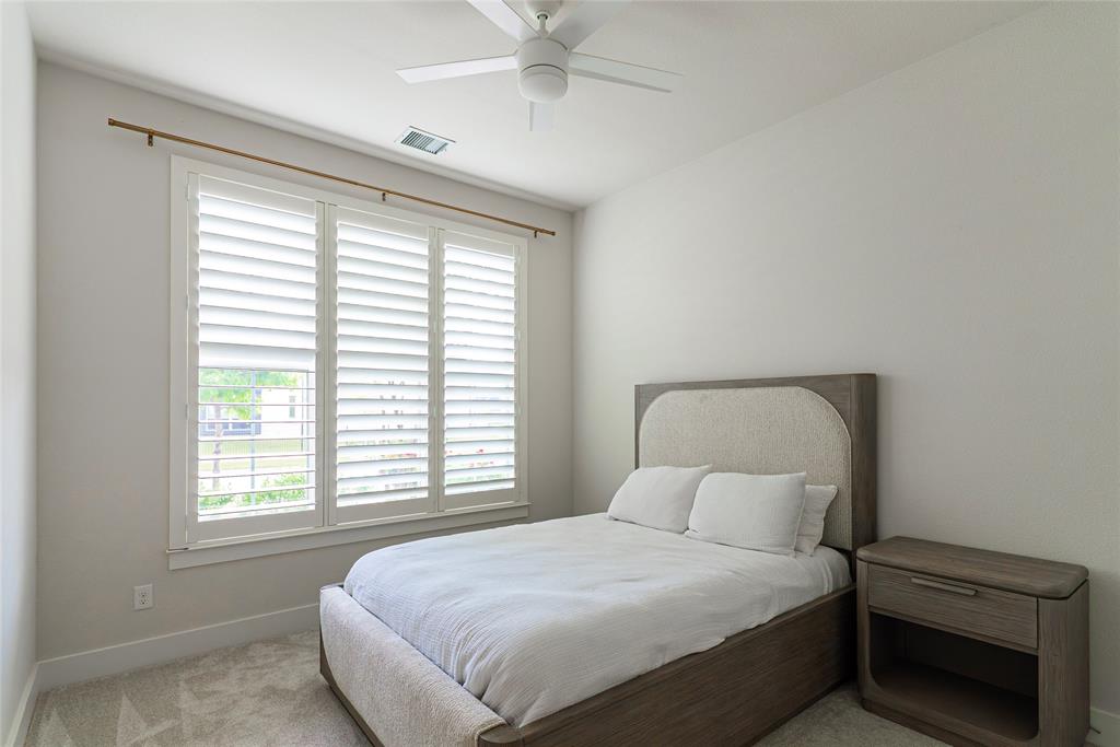 ESTATES AT ROCKHILL PHASE III BLK A LOT 8 - Residential