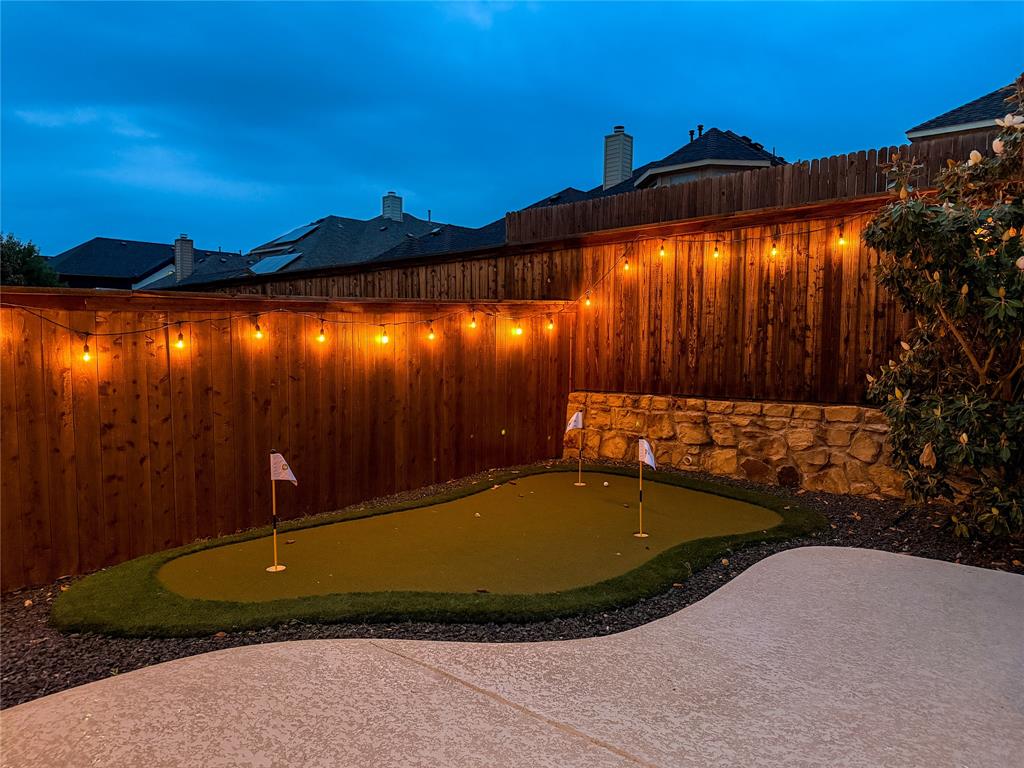 ESTATES AT ROCKHILL PHASE III BLK A LOT 8 - Residential