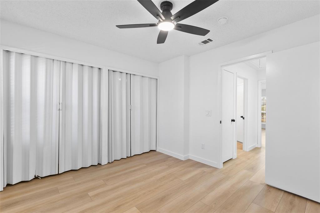 Pheasant Landing #8 - Residential