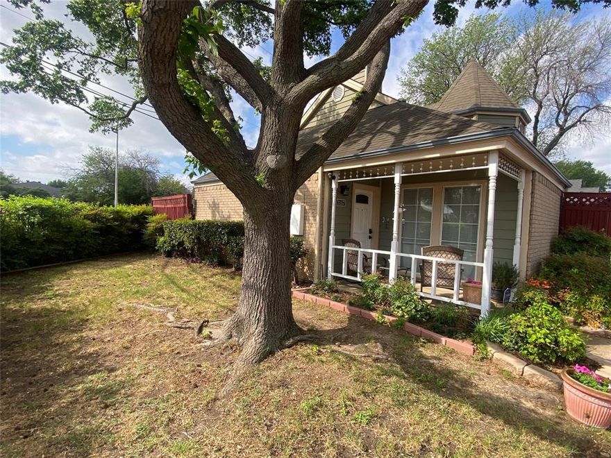 Charming Victorian style home in The Gables.  Vaulted ceilings and Cathedral Ceiling in upstairs bathroom.  Perfect layout with two primary bedrooms, one upstairs with sitting area, and the one down has a private patio.
Nice size kitchen with its own breakfast area. Open concept. 
Updates include new flooring in living area in 2025, recessed lighting in kitchen, 2024.
Enjoy your morning coffee or evening relaxing on one of the patios. Walking distance to stores and dining.  Close to I-35, Tollway, DFW Airport, Love Field Airport, and Northpark Mall. BUYER(S) TO VERIFY ALL INFO INCLUDING MEASUREMENTS, SCHOOLS, ETC.