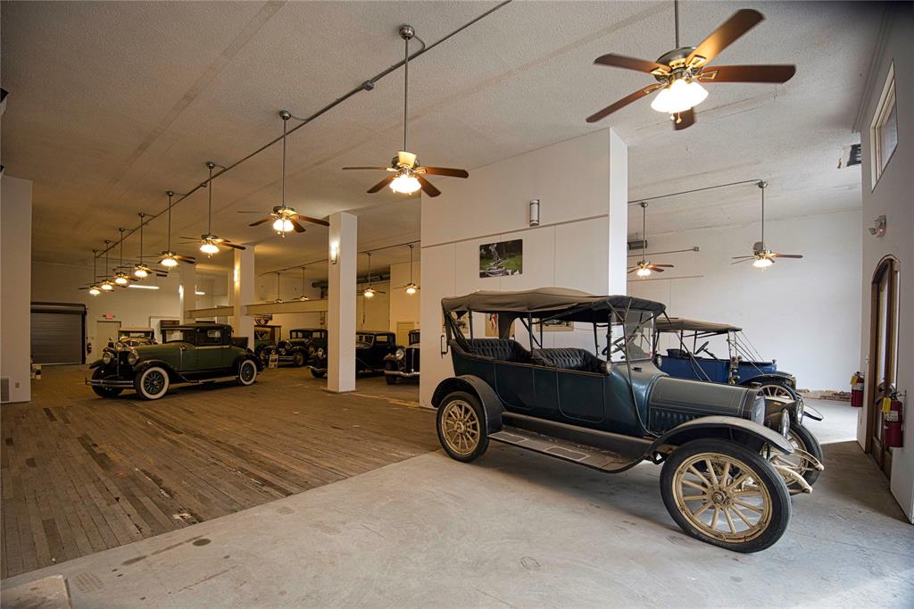 425 W Main Street