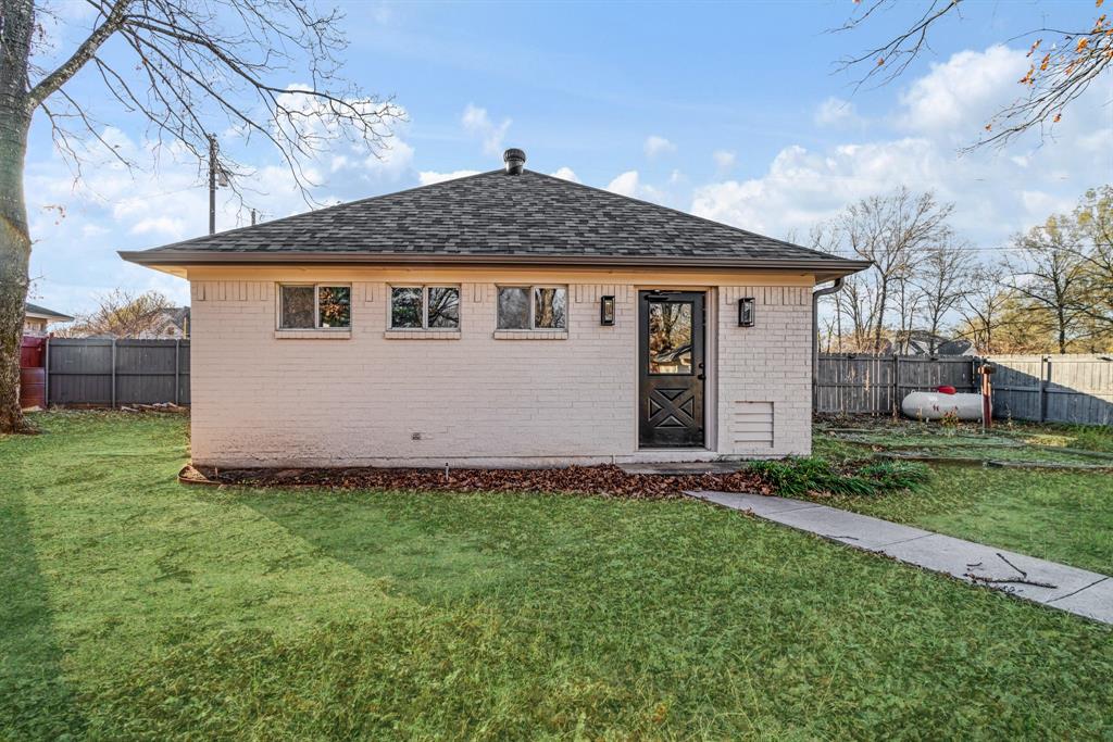 Twin Lakes - Residential