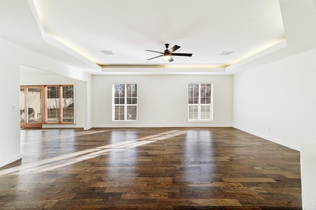 Twin Lakes - Residential