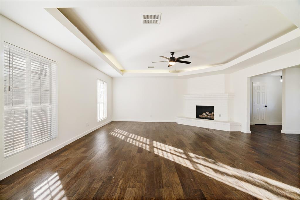 Twin Lakes - Residential