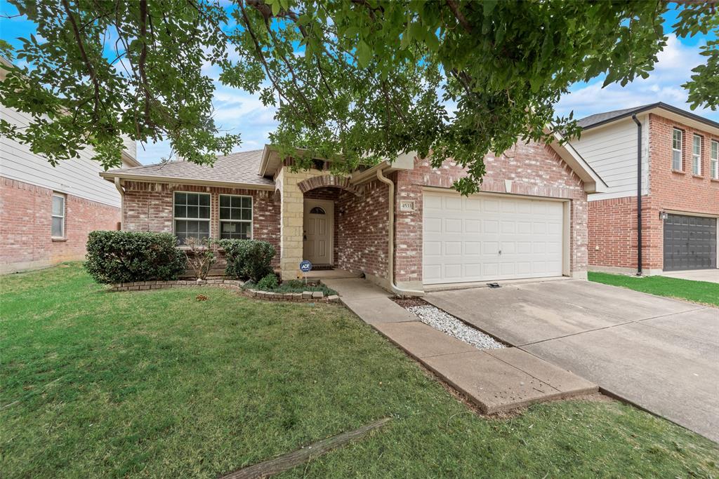 4533 Lacebark Lane
