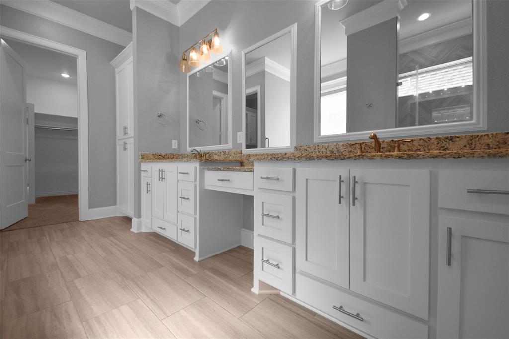 Hadley Court Oak Hollow - Residential