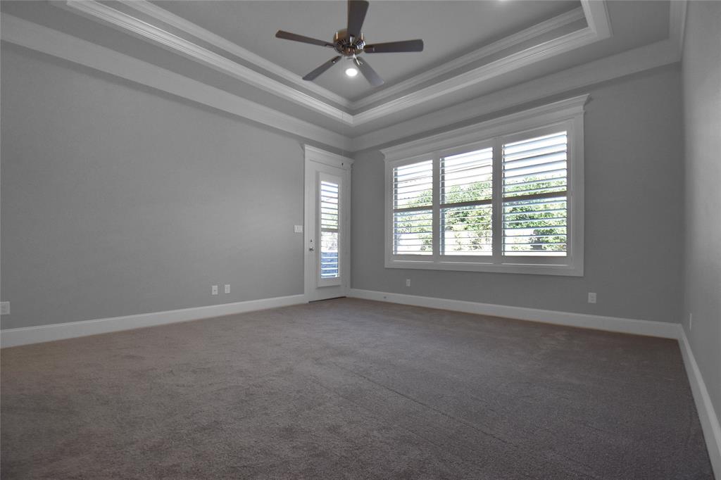 Hadley Court Oak Hollow - Residential