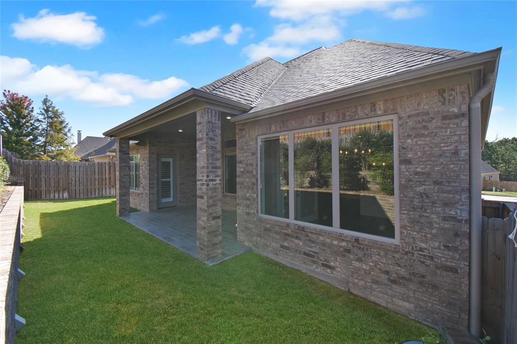 Hadley Court Oak Hollow - Residential