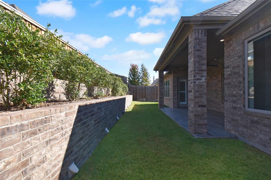 Hadley Court Oak Hollow - Residential
