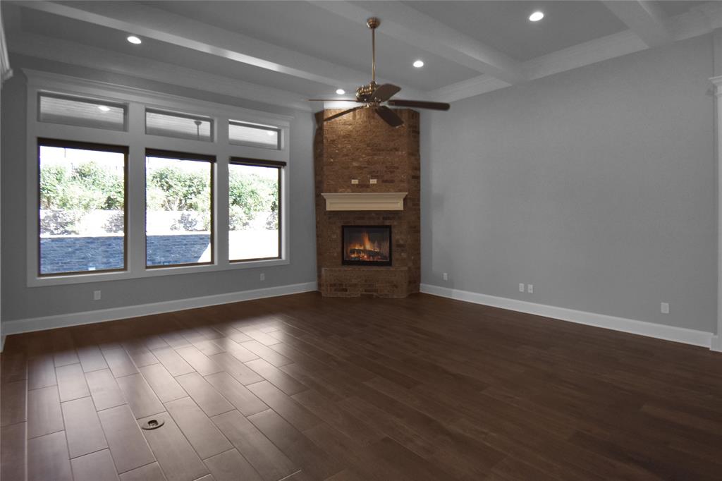 Hadley Court Oak Hollow - Residential