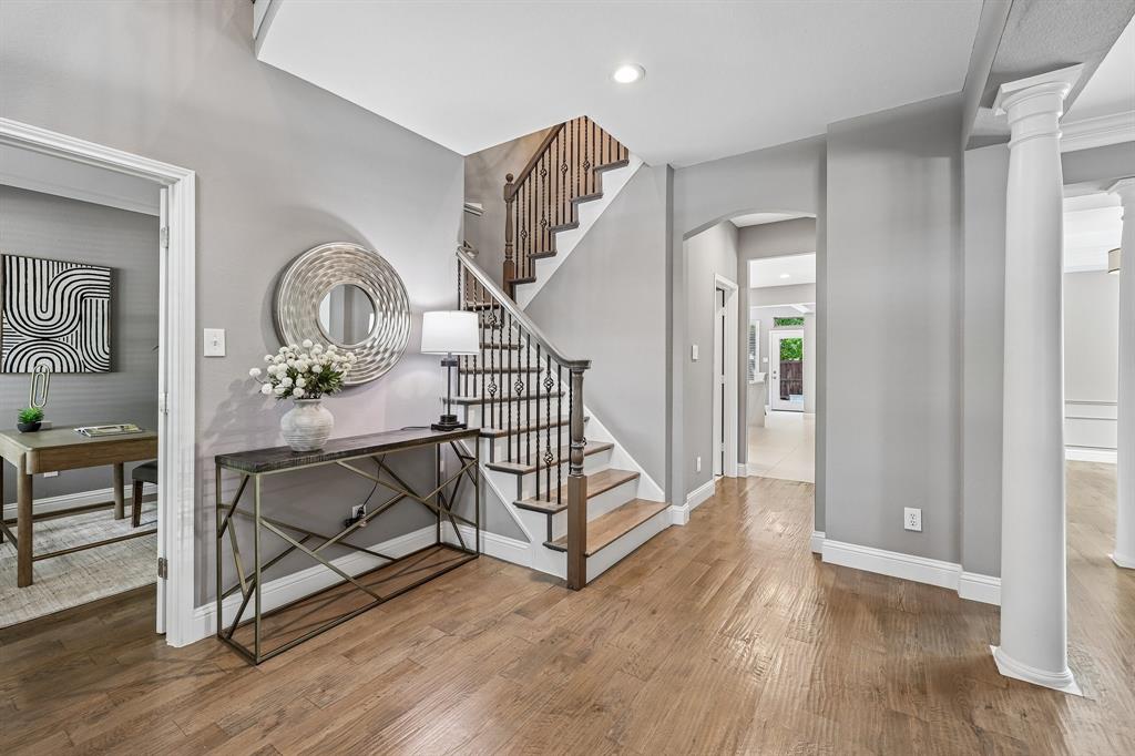 1136 Hampton Drive