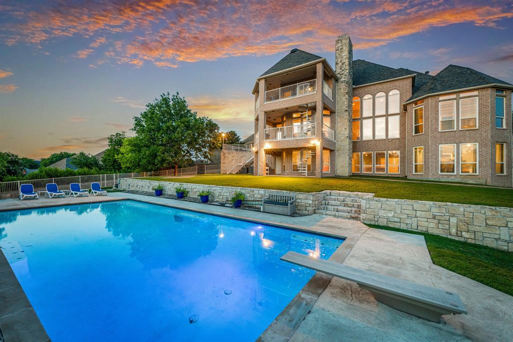 8800 Summit Point Court