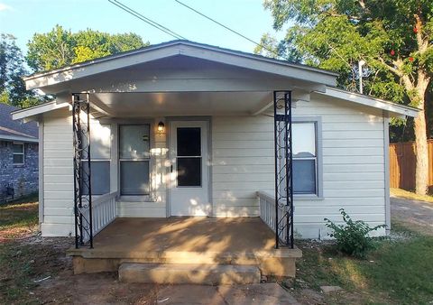 411 S Bradshaw Street Denton TX 76205