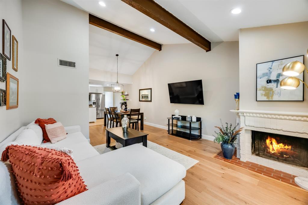 Brookgreen Twnhs 01 - Residential