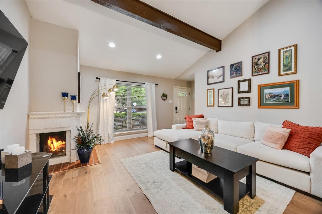 Brookgreen Twnhs 01 - Residential