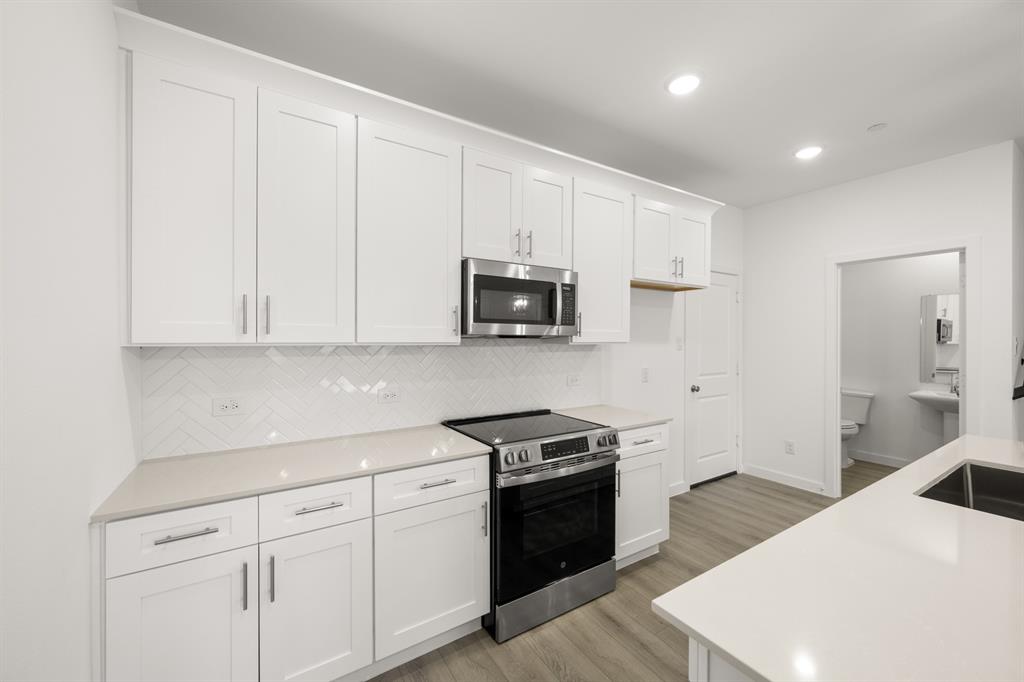 The Pointe at Capp Smith Lake - Residential