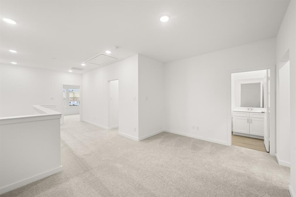 The Pointe at Capp Smith Lake - Residential