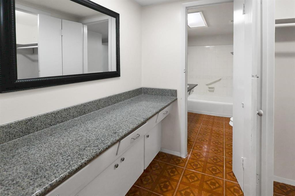 Druid Hills 02 - Residential