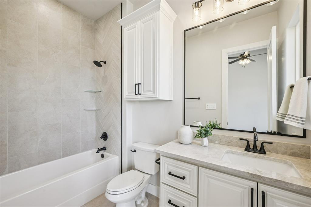 La Madera - Residential