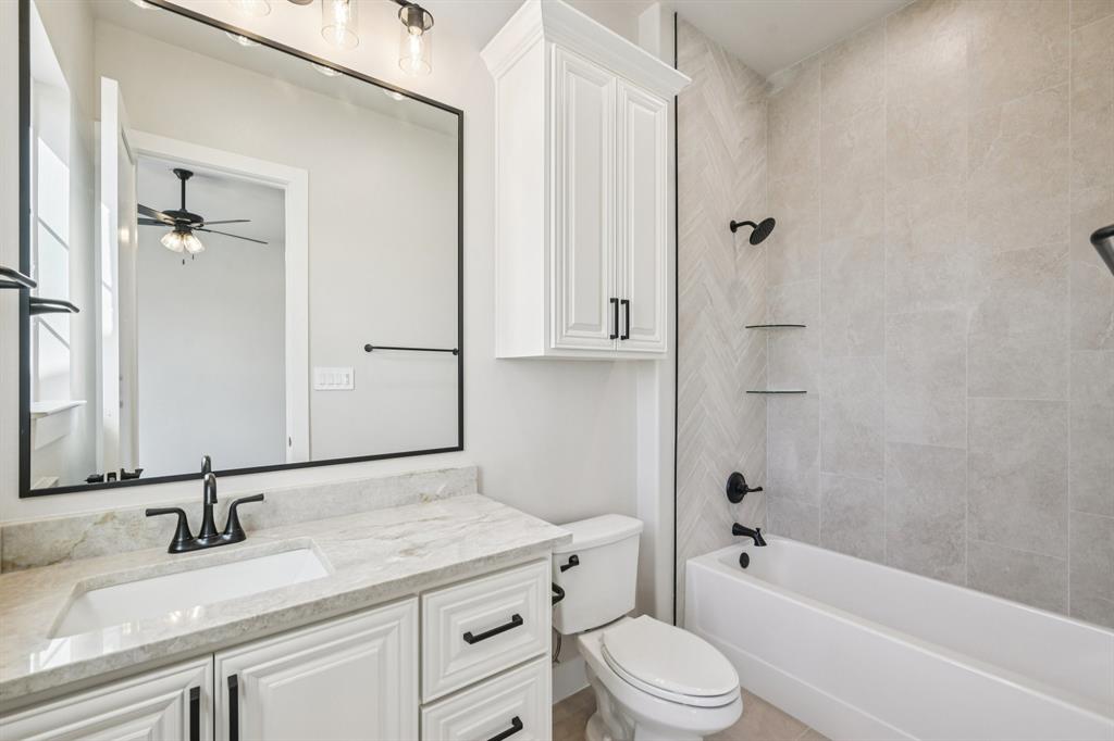 La Madera - Residential