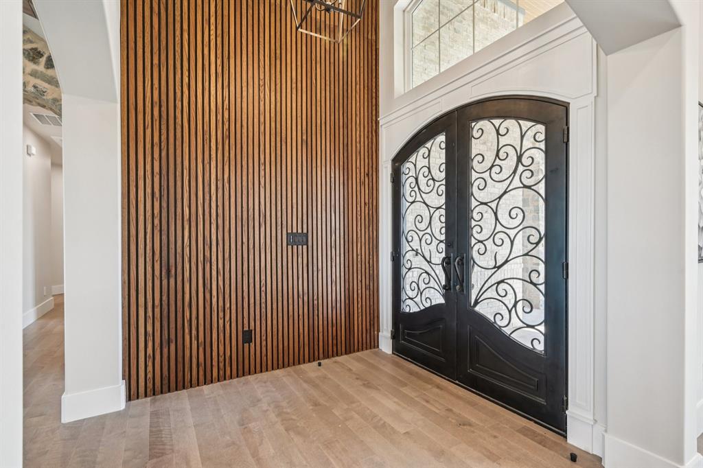 La Madera - Residential