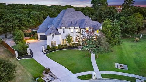 Photo of 1101 Linnea Lane, Southlake, TX 76092 (MLS # 21044094)