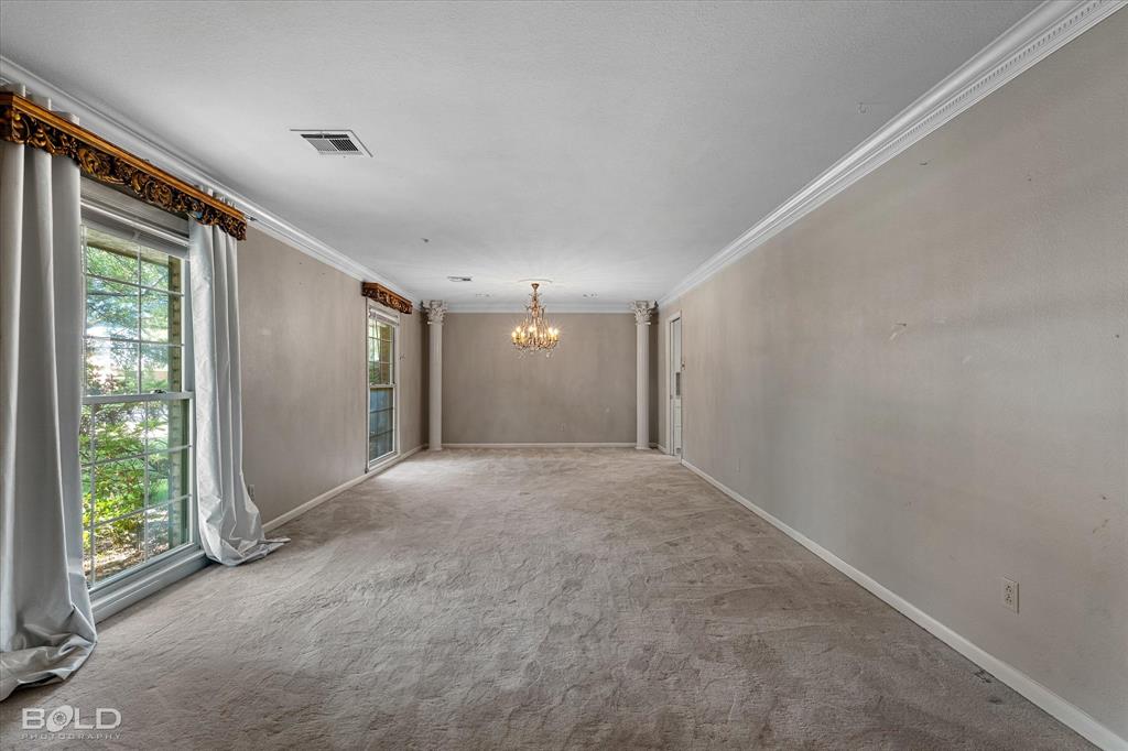 2305 Arlington Place