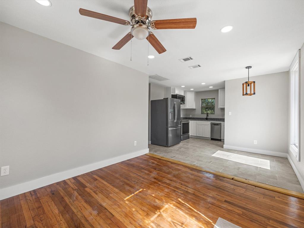 600 Windy Hill Lane