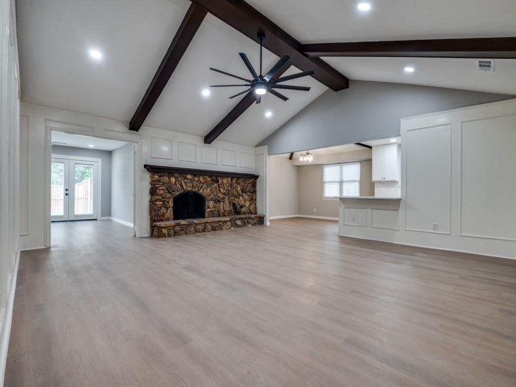 1044 Peach Lane