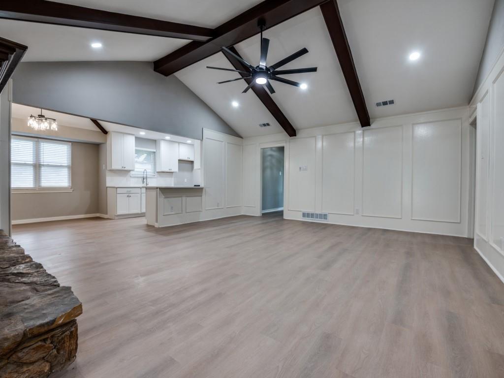 1044 Peach Lane