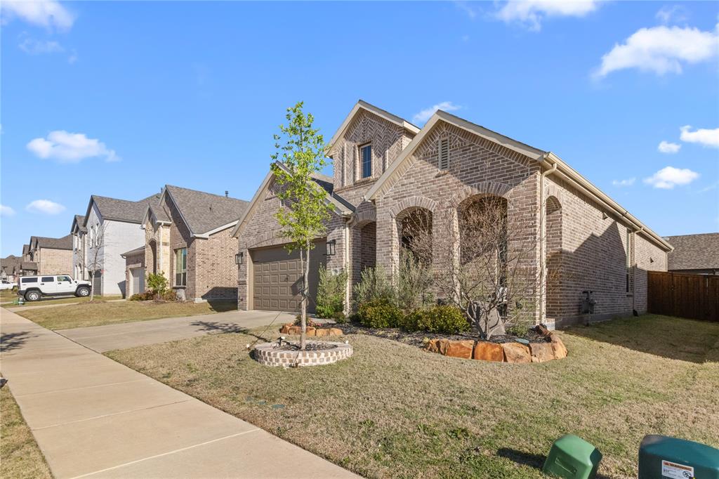 1211 El Sol Boulevard