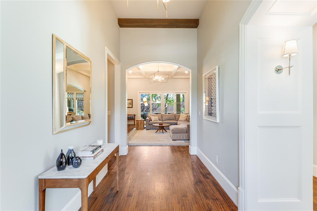924 Winding Ridge Trail