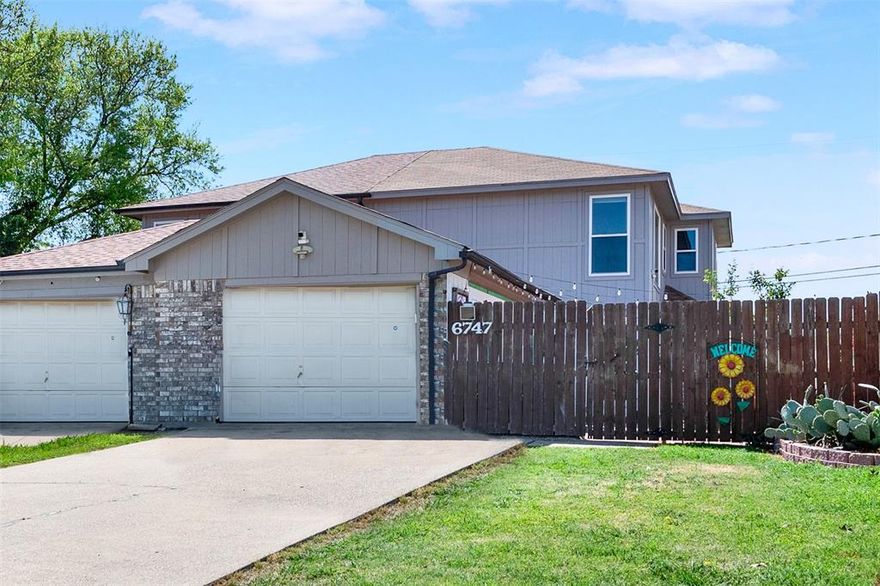 Welcome to this charming 2nd-story duplex located in a peaceful neighborhood with mature trees, offering a perfect blend of comfort and convenience. With 1,414 sq. ft. of well-maintained space, this home features a bright living area filled with natural light and a cozy fireplace, ideal for both relaxation and entertaining. The kitchen offers granite countertops, a breakfast bar, and ample storage, making meal prep and casual dining a breeze. The spacious primary suite includes double closets and an ensuite bath with dual vanities and a relaxing soaking tub. The home also features a large front patio perfect for outdoor gatherings and a spacious backyard, providing plenty of room for recreation or gardening. Situated near major highways for easy commuting, this home offers quick access to local shopping, dining, and nearby attractions, including Fort Worth's cultural district and outdoor parks. Enjoy the best of both worlds, a quiet neighborhood with the convenience of city amenities just a short drive away. This is a wonderful opportunity for first-time buyers or anyone looking for a cozy, low-maintenance home with plenty of potential. Contact us today for more information or to schedule a private showing.