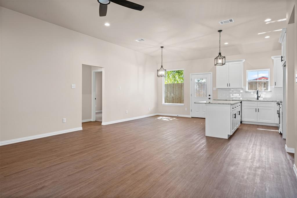 901 SW 10th Street